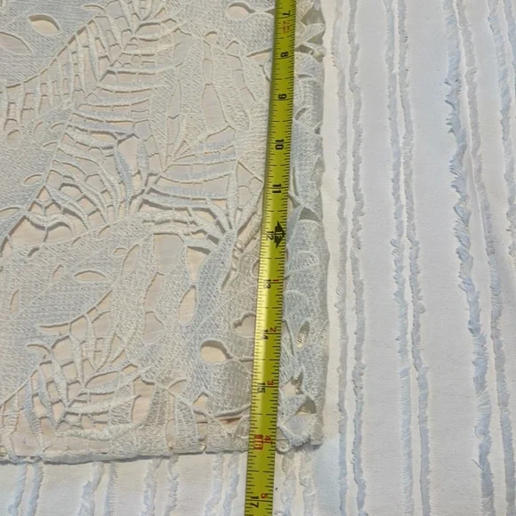 NWOT Loft lace tank - x- small - Picture 4 of 6